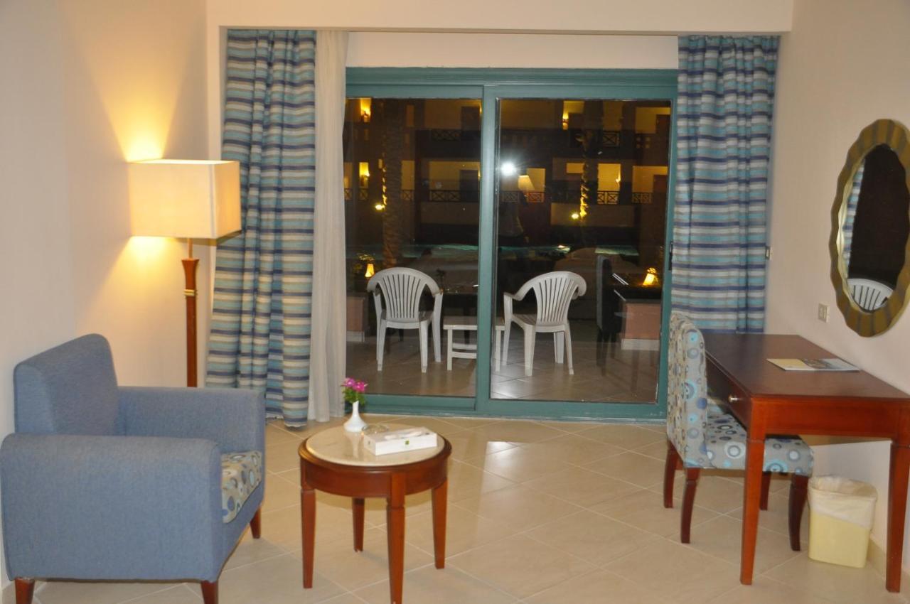 Rehana Sharm Resort - Aquapark & Spa - Couples And Family Only -Premium Ultra All-Inclusive 24H エクステリア 写真
